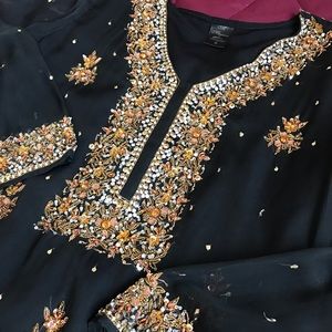 Black semi-formal Pakistani Indian shalwar kameez
